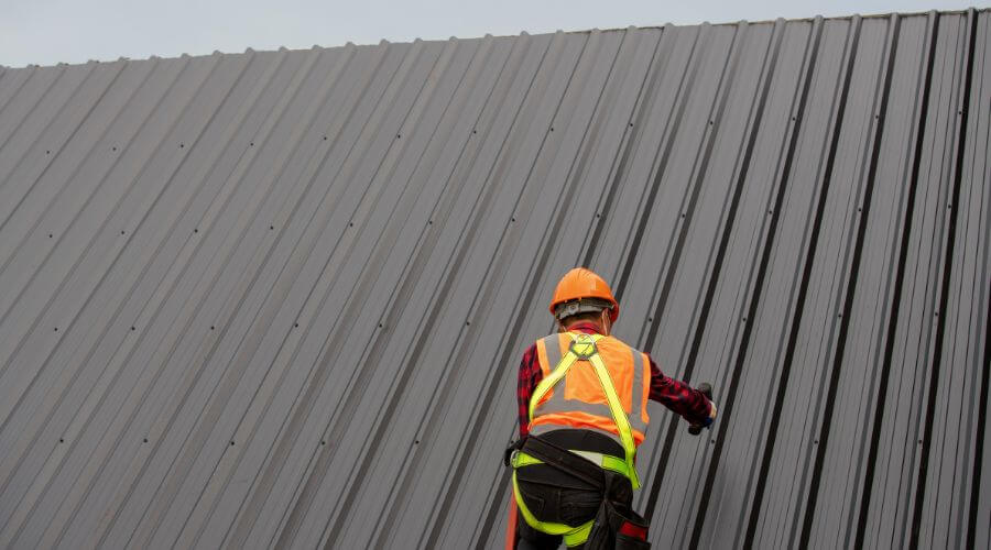 Professional residential roofers in Jonesville, IN